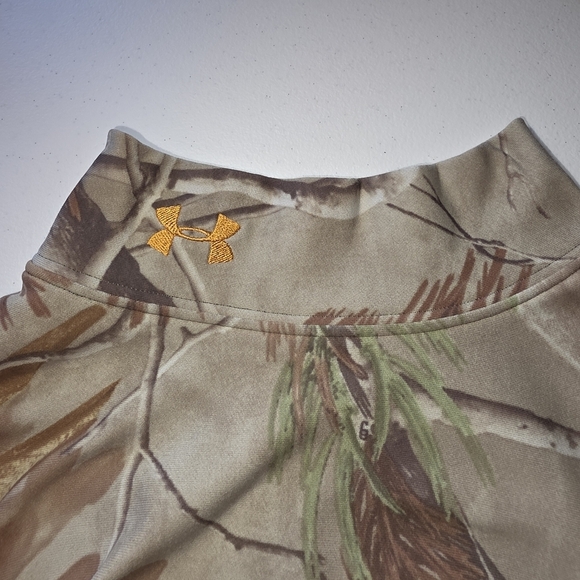 Under Armour Men's Large Realtree Camo Compression Long Sleeve Shirt Mock Neck - Picture 4 of 8